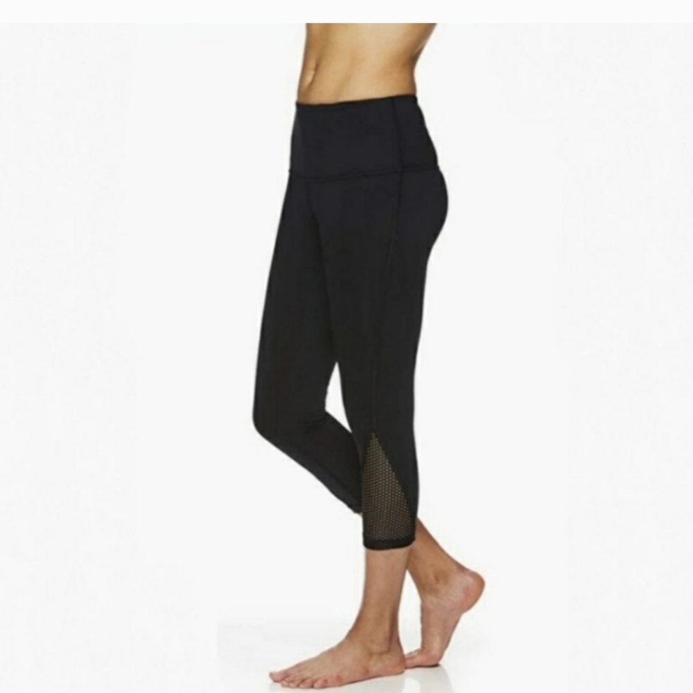 Head Gray Cropped Leggings Training Tights sz Medium Athleisure Athletic Sporty